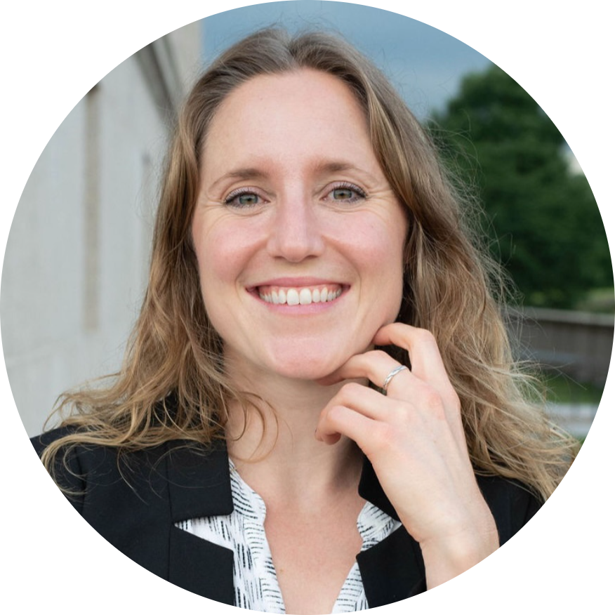 amanda monaco headshot